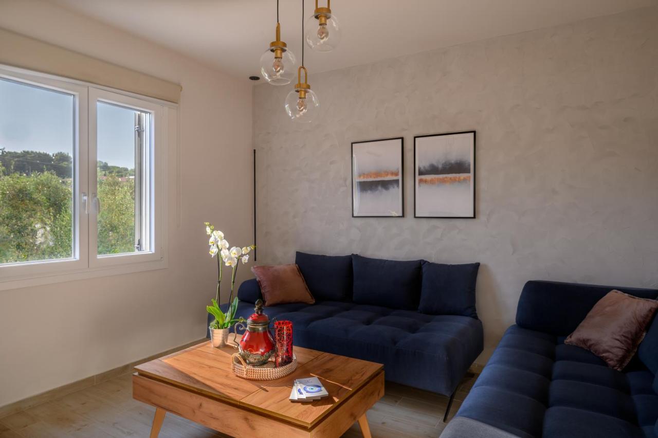 Vicanti Luxury Apartments Pylos Exterior photo