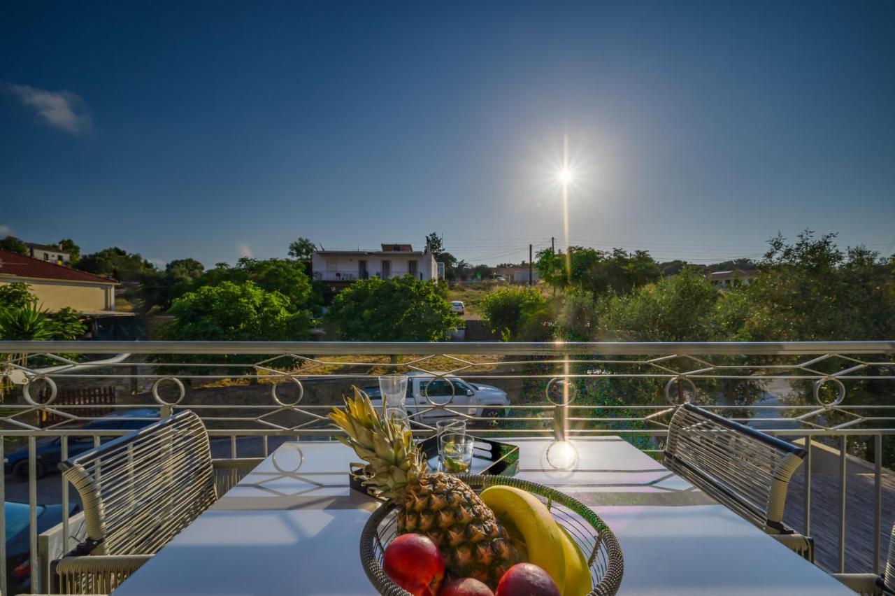Vicanti Luxury Apartments Pylos Exterior photo