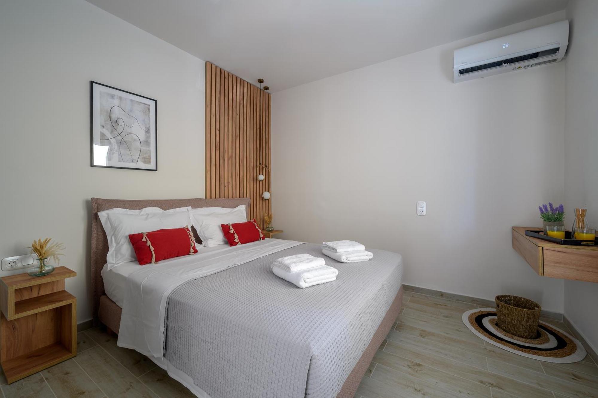 Vicanti Luxury Apartments Pylos Exterior photo